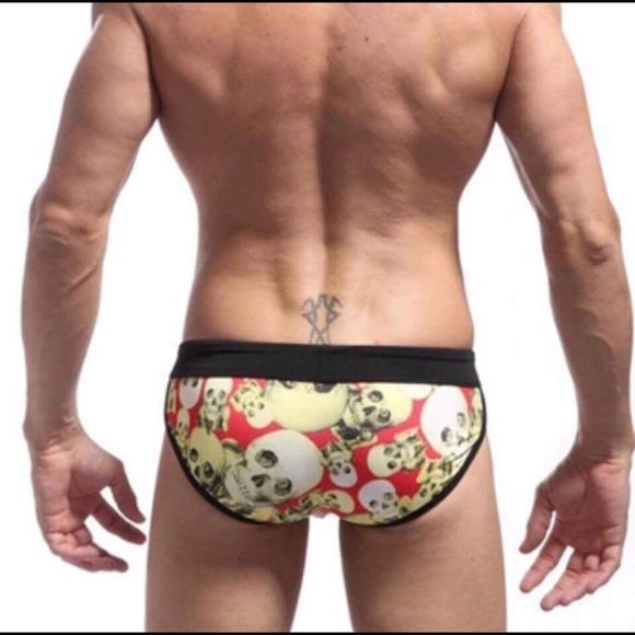 Men’s swimming briefs - Picture 2 of 3